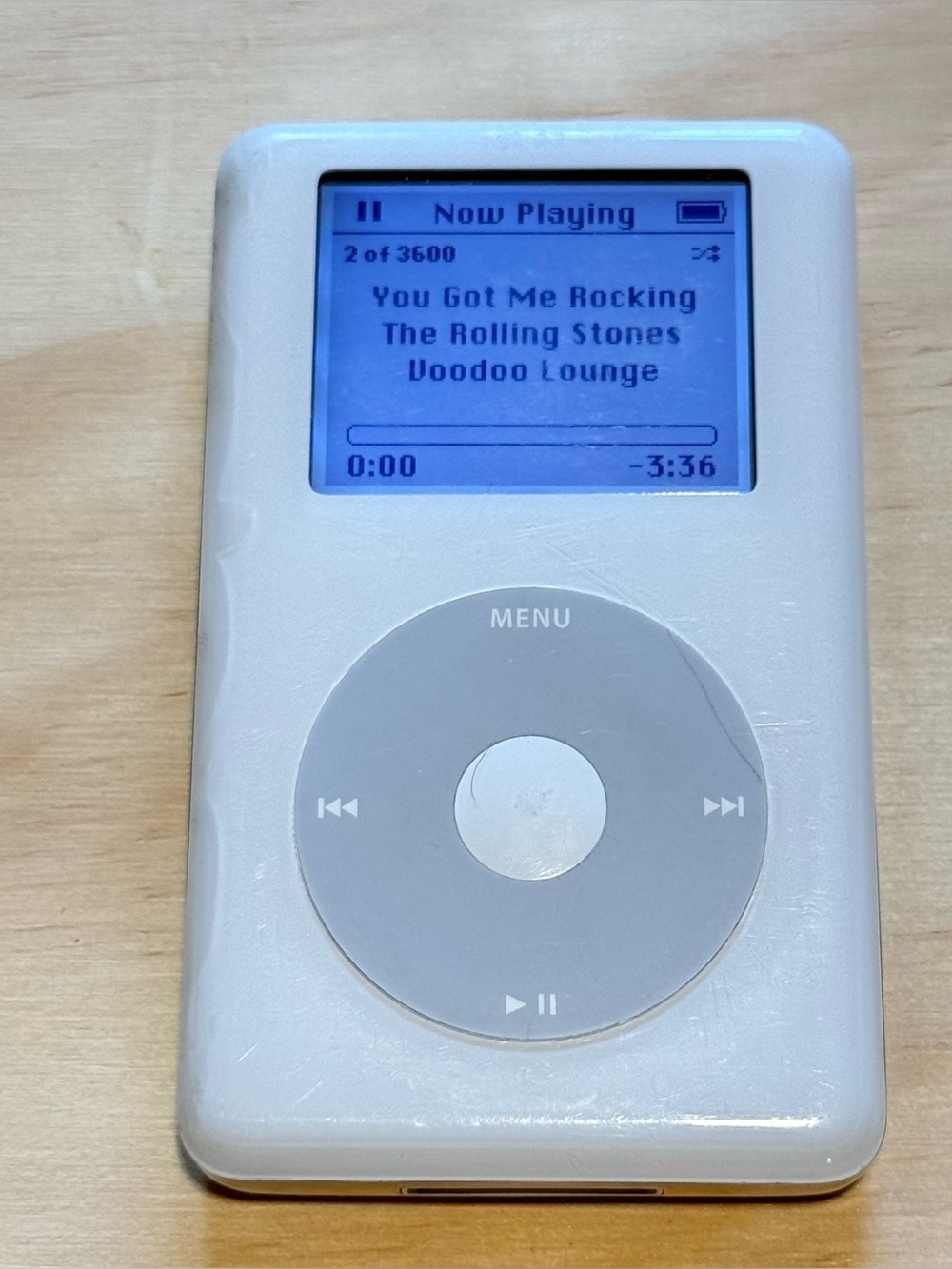 iPod Classic 4thGen 20GB Wht Model:A1059 Tested Good Battery 10-12hr w/3600Song!